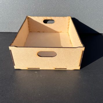 71mm half size RUB tray for 4 litre and 9 litre Really Useful Boxes
